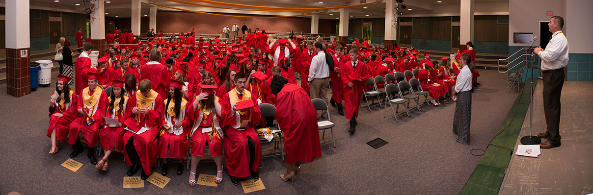 %_tempFileName2014%20Winnetonka%20Graduation-3%